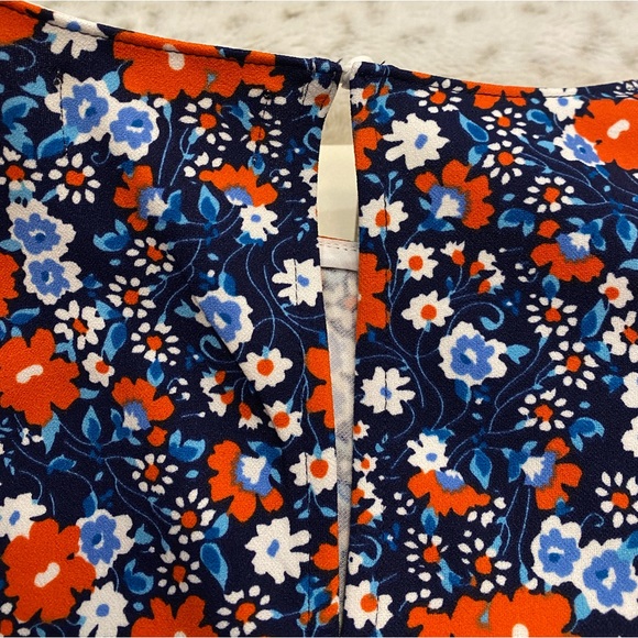 NWT💕MELLODAY Flutter Sleeve Crew Neck Top in Blue Coral Flrl Size XS - Picture 6 of 10